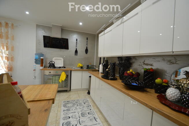 Dom wolnostojący na dużej działce