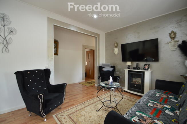 Dom wolnostojący na dużej działce