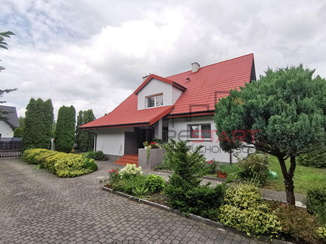 Dom Łazy gm. Lesznowola,