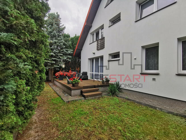 Dom Łazy gm. Lesznowola,