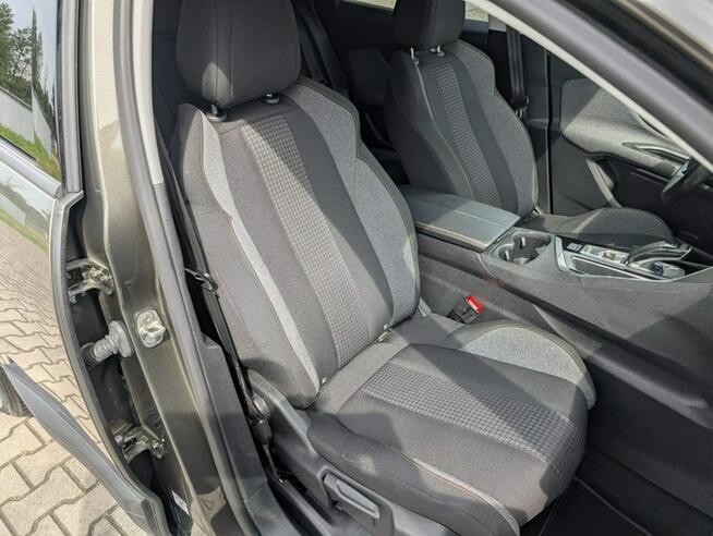 Peugeot 3008 1,5 130 km Automat + Łopatki Navi Kamera led zadbany