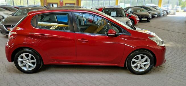 Peugeot 208 Zobacz opis !!W podanej cenie roczna gwarancja !!