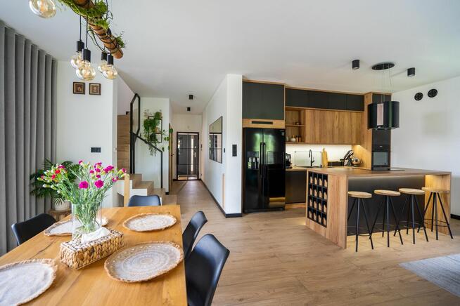 Zaścianki * Elegancki dom w zabudowie bliźniaczej