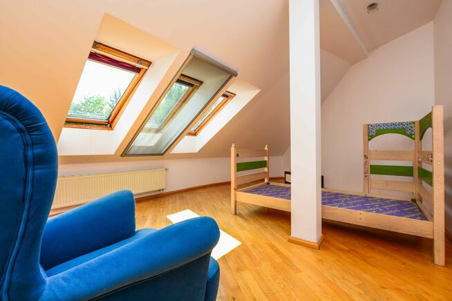 Wola Justowska / ul. Hamernia 56 / garaż i miejsce postojowe