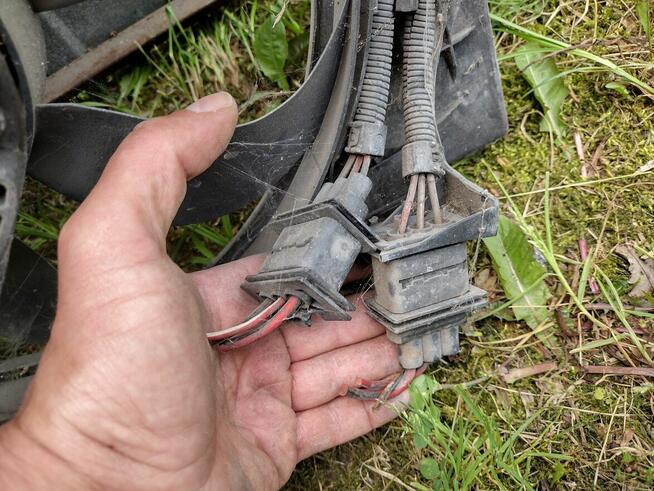 Wentylatory chłodnicy z Audi 1.8T Okazja 1J0121207C