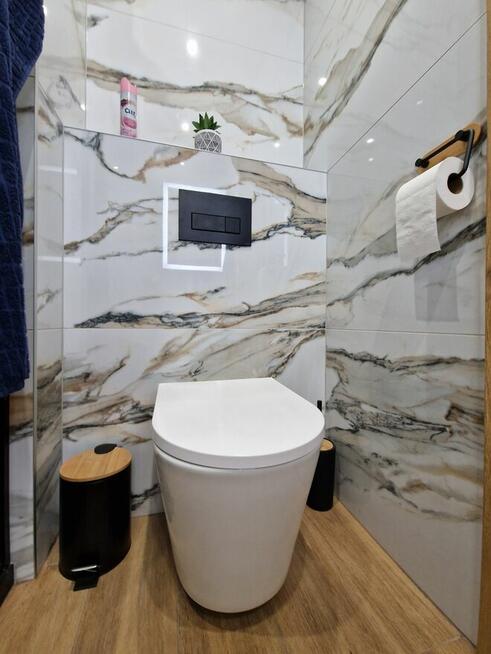 Mieszkanie 37m po remoncie, klimatyzacja,duży balkon, winda.