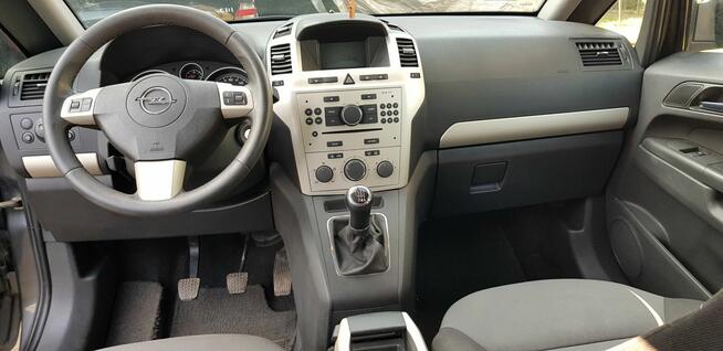 Sprzedam Opel Zafira 1.9 cdi