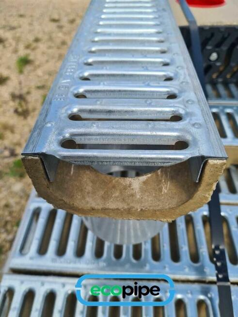 Kanał odwodnienie koryto H=10cm z króćcem ocynk polimerobeton