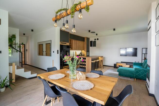 Zaścianki * Elegancki dom w zabudowie bliźniaczej