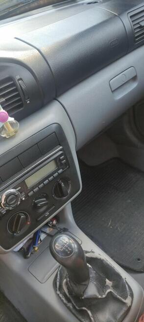 Skoda Octavia 1.4 benzyna rok 2003