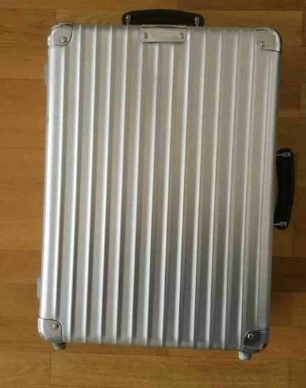 Rimowa Classic Cabin S