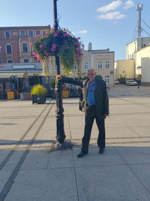 Uczciwy mężczyzna podejmie się opieki nad prywatnym obiektem