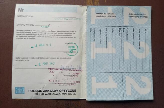 Analogowy aparat fotograficzny z lat PRL dla kolekcjonera