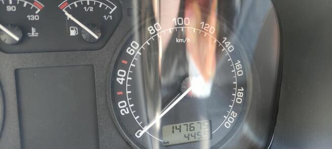 Skoda Octavia 1.4 benzyna rok 2003