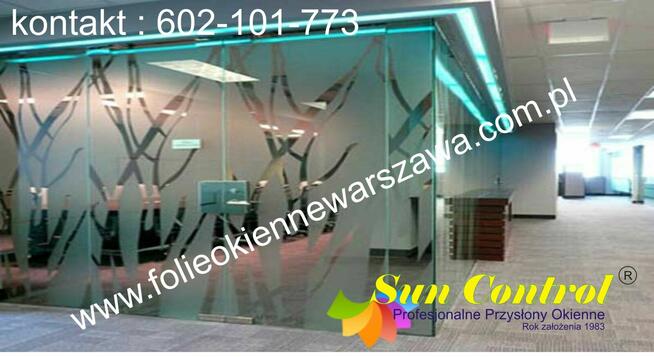 Montaż folii dekoracyjnych na szkło