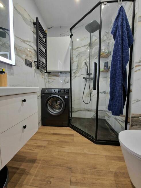 Mieszkanie 37m po remoncie, klimatyzacja,duży balkon, winda.