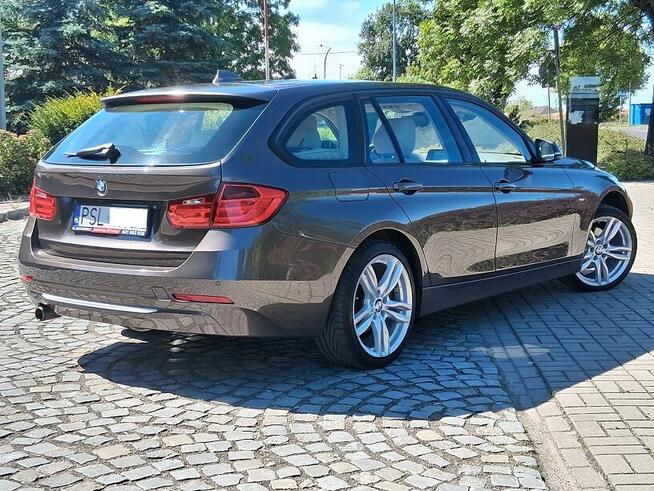 BMW 320d 184KM Modern X-Drive Jasne Skóry Navi El klapa Zare