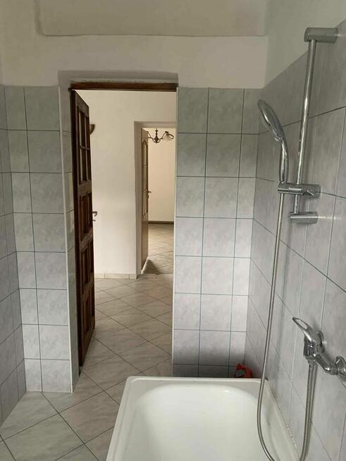 mieszkanie 60 m na osiedlu domów 1-rodzinnych wynajmę