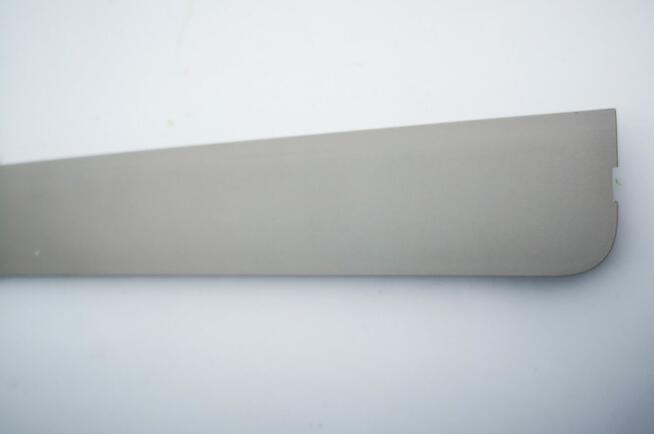 Zatyczka prawej listwy wykończenia boku dachu Galaxy S-max