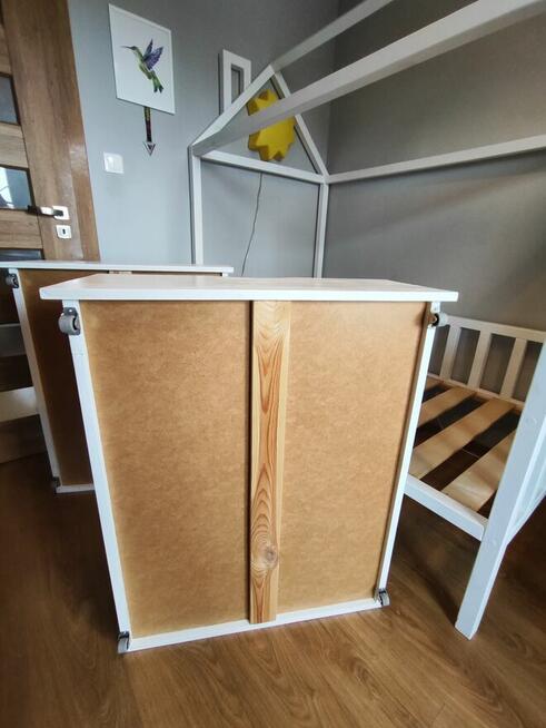 Łóżeczko domek, solidne, lite drewno