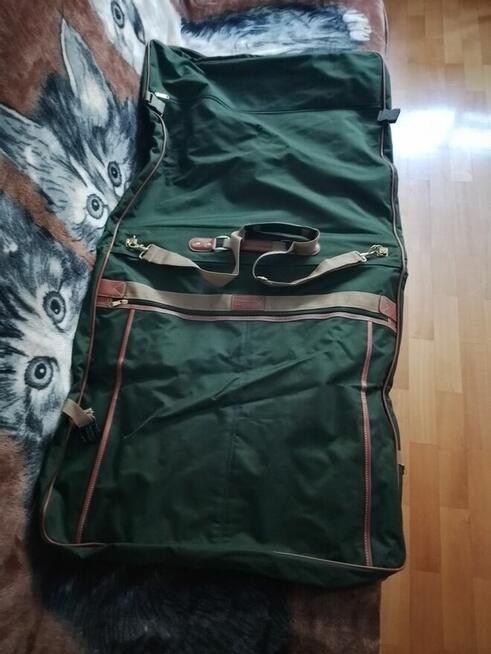 Torba, pokrowiec na ubrania