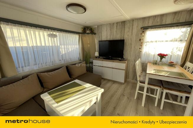 Domek holenderski przy jeziorze Pławniowice