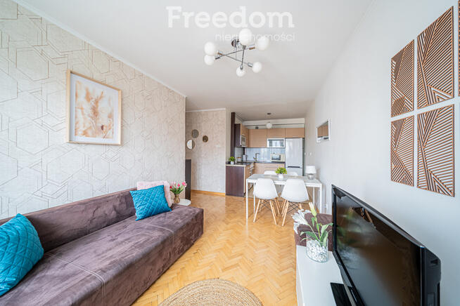 Słoneczne mieszkanie 2 pokojowe przy ul. Drzymały