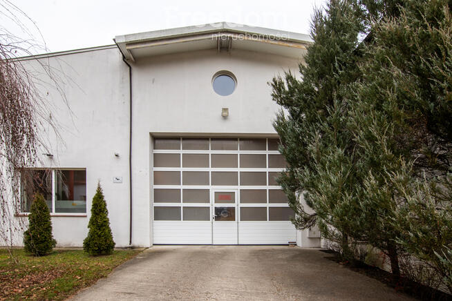 Hala produkcyjno-przemysłowa z zapleczem socjalnym