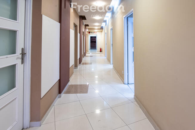 Hala produkcyjno-przemysłowa z zapleczem socjalnym