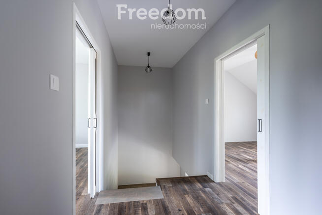 Nowoczesny bliźniak z ogrodem i garażem Baszkówka