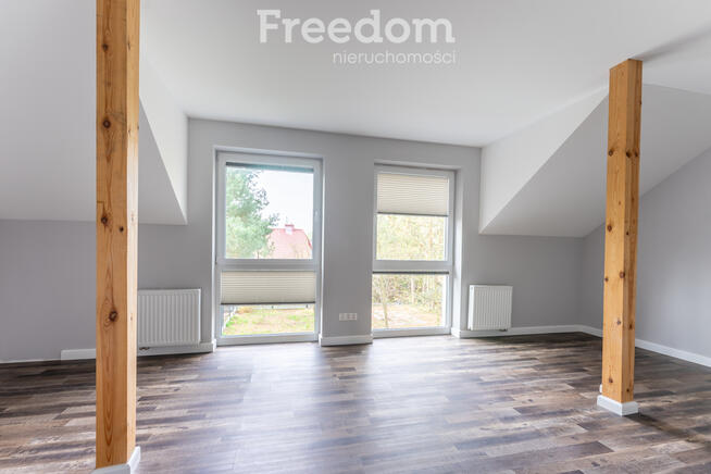 Nowoczesny bliźniak z ogrodem i garażem Baszkówka