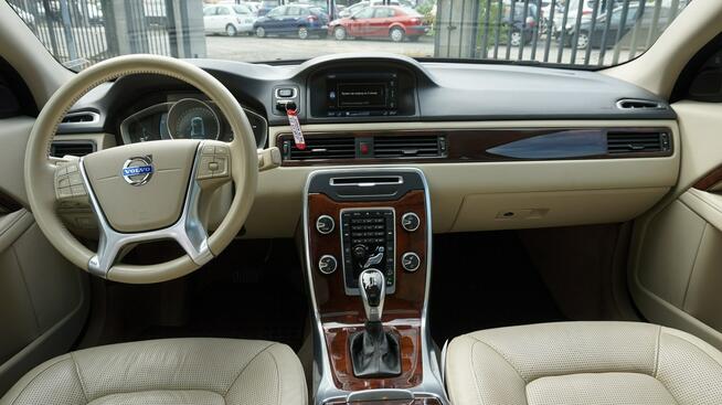 Volvo XC 70 Bogato wyposażony. Gwarancja. Polecam !!!