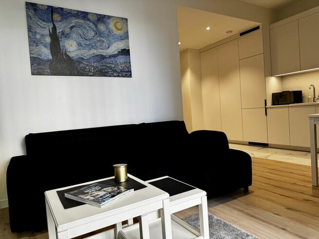 Komfortowe 2 pokoje Towarowa Towers przy Skyliner&HUB