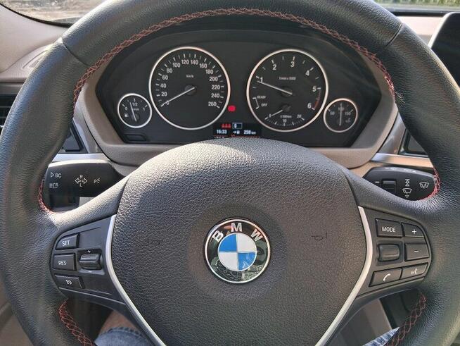 BMW 320d 184KM Modern X-Drive Jasne Skóry Navi El klapa Zare