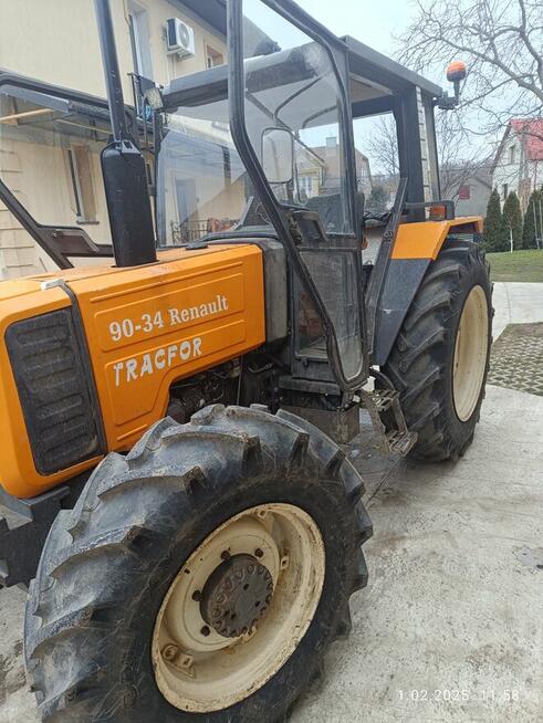 Ciągnik 4x4 Renault 90 34