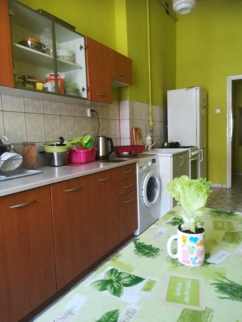 Wynajmę pokój w doskonałej lokalizacji we Wrocławiu dla pani