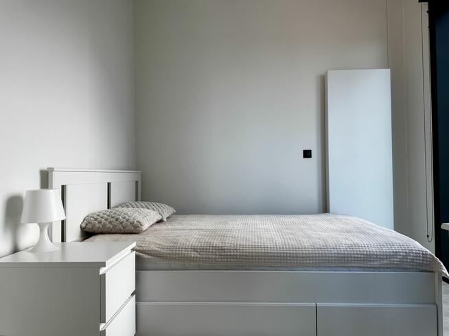 Komfortowe 2 pokoje Towarowa Towers przy Skyliner&HUB