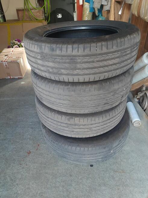 Opony letnie Continental 215 60 r18