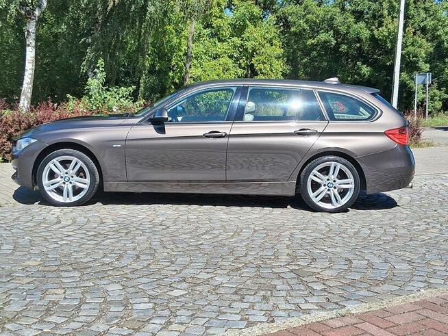 BMW 320d 184KM Modern X-Drive Jasne Skóry Navi El klapa Zare
