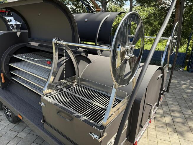 smoker bbq grill na przyczepie Mobilny Texas 1 XXL