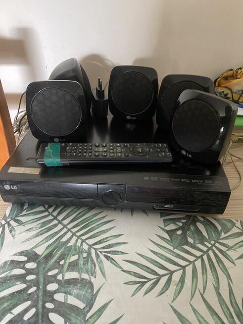 Kino domowe LG