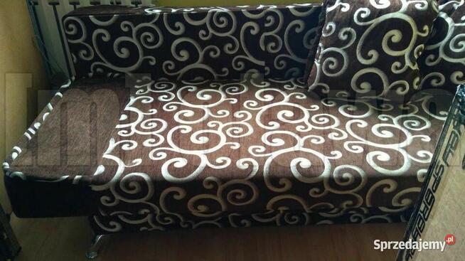 sofa łóżko rozkładane z miejscem na pościel + poduszki