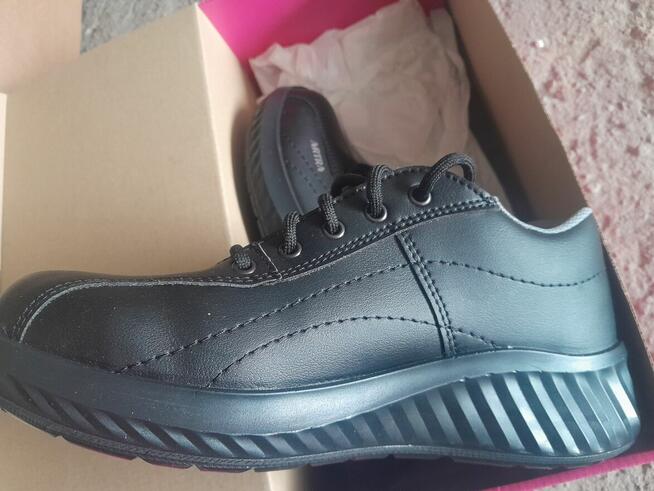 Sprzedam sandały ochronne lub buty ochronne