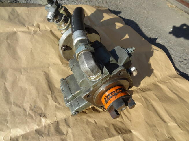 Pompa REXROTH 1PV2V4-30/32 pompa IMO C3EBC-143 hydraulika