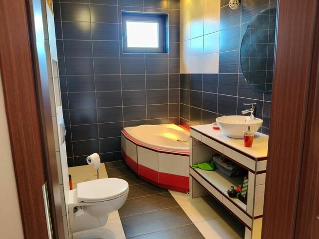 Atrakcyjny i Przestronny dom w Szemudzie