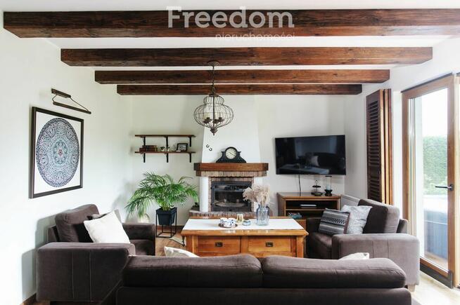 Stylowy dom na sprzedaż w Grębocinie