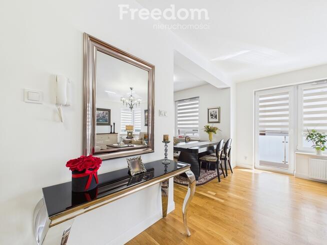 Trójstronne 4 pokoje. 2 balkony. Garaż. STANDARD +