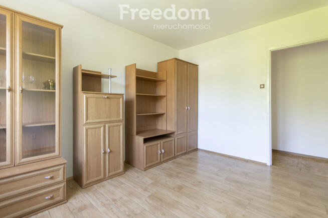 Słoneczne, dwupokojowe - obok szkoły