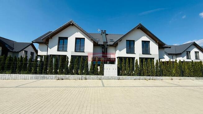 Dom w zabudowie bliźniaka