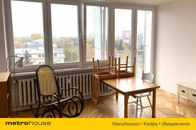 3 pokoje, Mokotów przy metrze i Polu Mokotowskim.